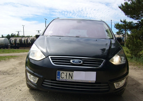 Ford Galaxy cena 28000 przebieg: 261600, rok produkcji 2010 z Wałcz małe 191